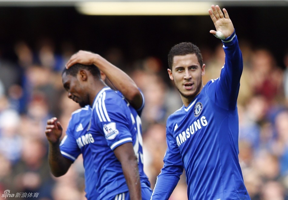 塞尔电台记者表示塞瓦略斯对未出场感到愤怒，后者社媒回击：谎言